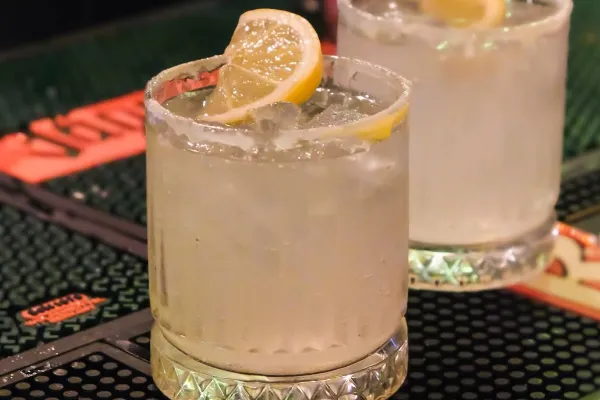 Cin Fizz