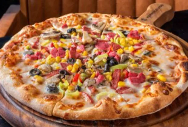 Loaded Mixed Pizza