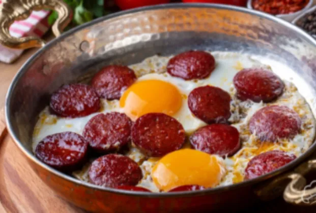 Sucuk and Eggs