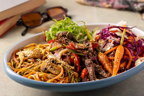 Steak & Noodles