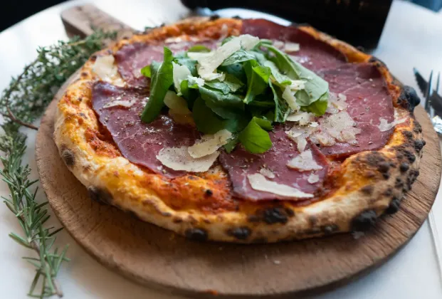 Bresaola Pizza