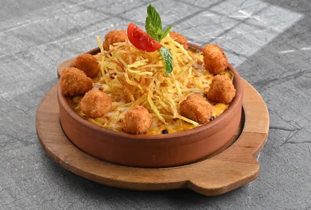 Mac and Cheese with Crispy Chicken