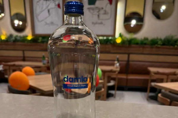 Water 750 ml (Glass Bottle)