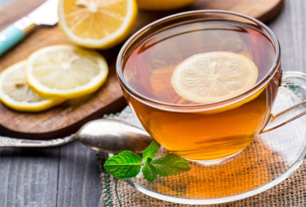 Green tea with lemon