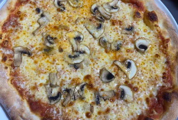 Funghi Pizza