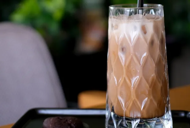 Iced Vanilla Latte