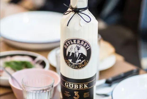 Beylerbeyi Göbek Rakısı
