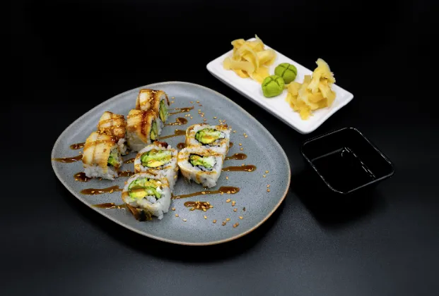 Caterpillar Roll (8 pieces)