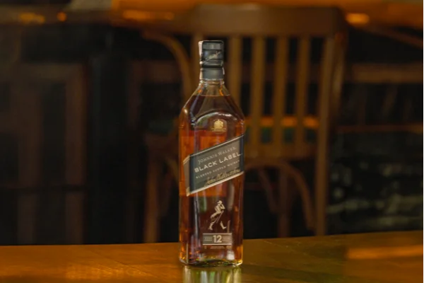 Johnnie Walker Black Label 100CL