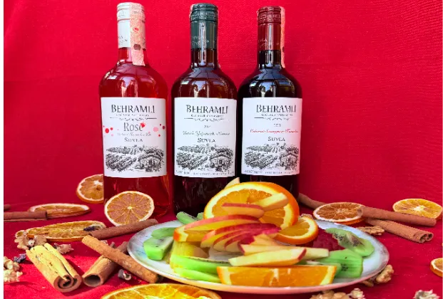 Suvla Behramlı wine + fruit platter