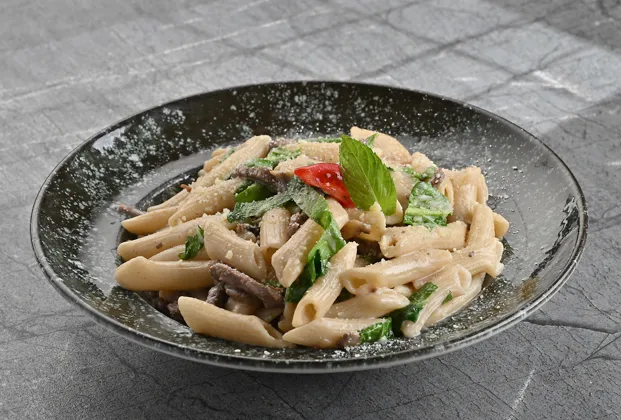 Penne with beef