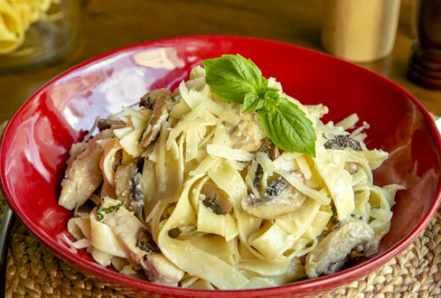 Tagliatelle Alfredo