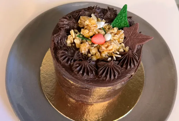 Chocolate Croquant Cake