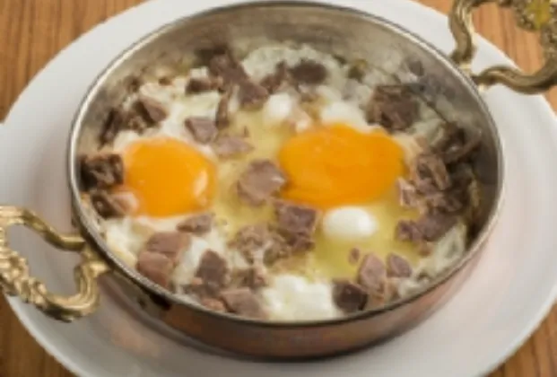 Eggs with kavurma