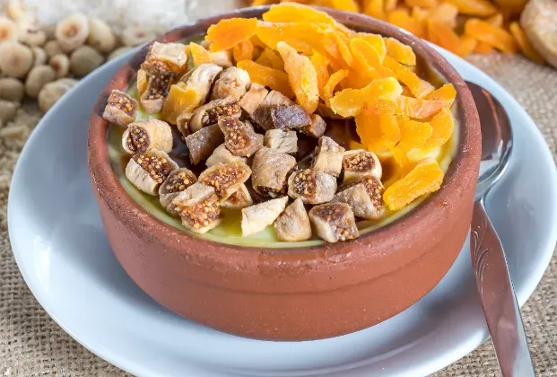 Rice pudding with dried apricot and dried fig