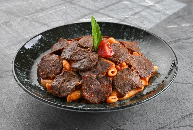Spicy ribeye penne