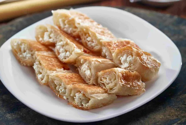 Çengelköy cheese kol böreği