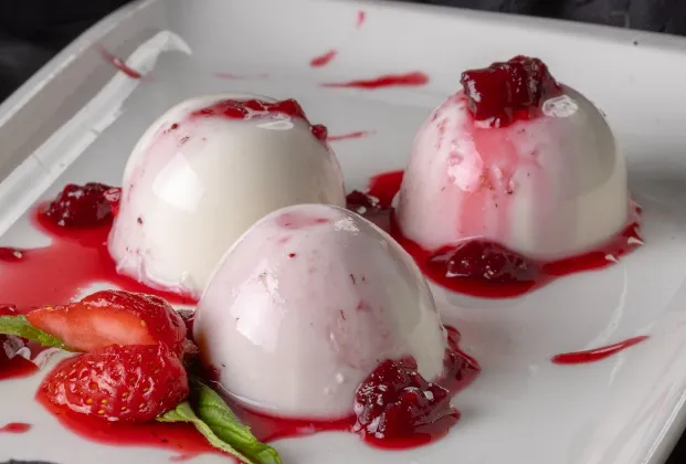 Panna cotta with forest fruits