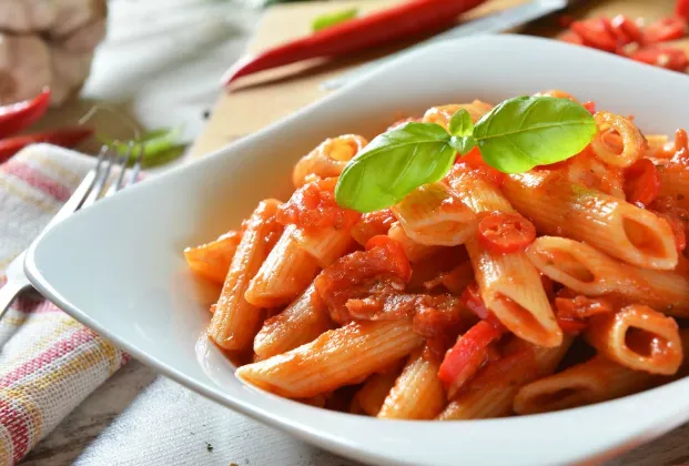 Penne all'arrabbiata (spicy sauce)