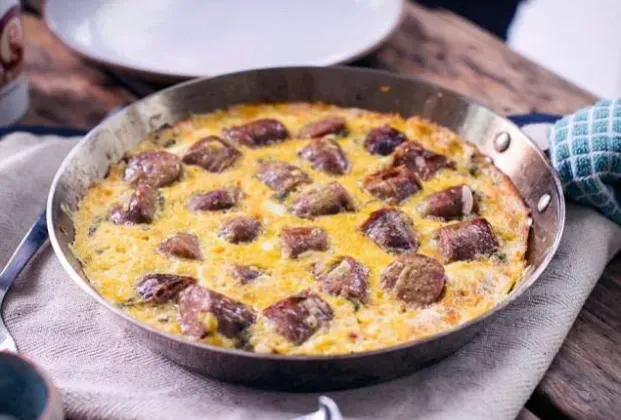 Sucuk and Kashar Omelette