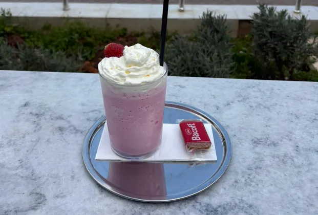Strawberry milkshake