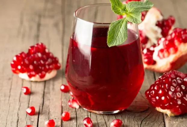 Fresh Pomegranate Juice