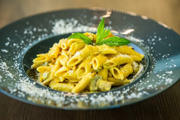 Penne with Creamy Korì Sauce