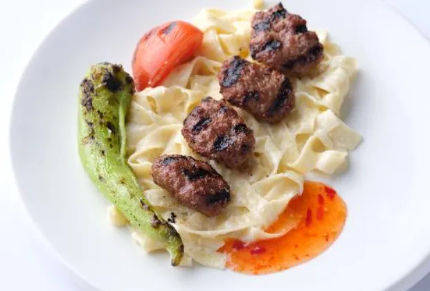 Manifesto Meatballs