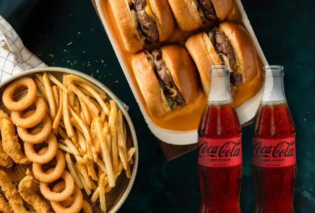 Couple Snack Burger + 2 Coca-Cola