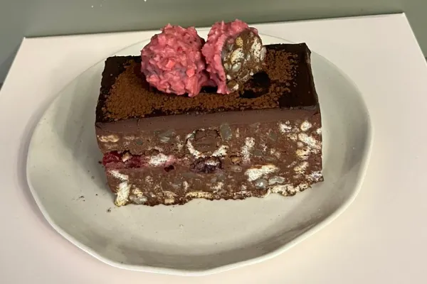 Mosaic cake