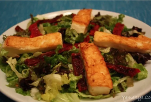 Halloumi Cheese Salad