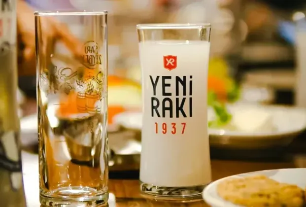 Yeni Rakı Single