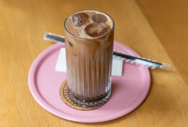 Iced Caramel Caffè Latte 14 oz