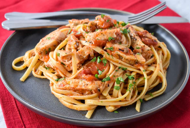 Chicken fettuccine