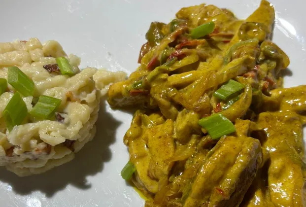 Curry chicken