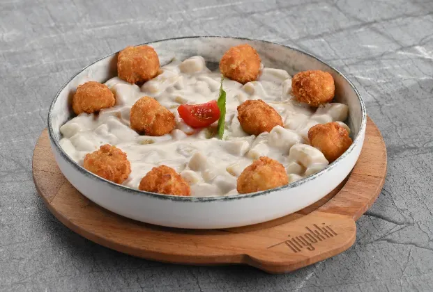 Crispy chicken gnocchi