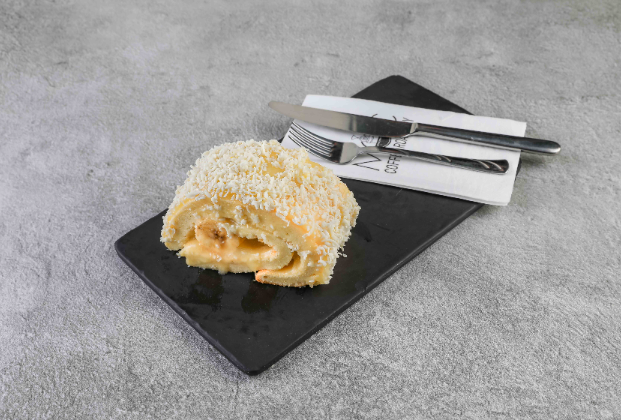 Banana Swiss roll cake