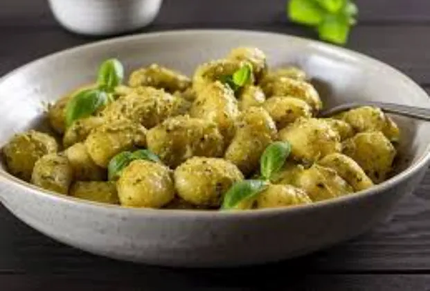Gnocchi with pesto sauce