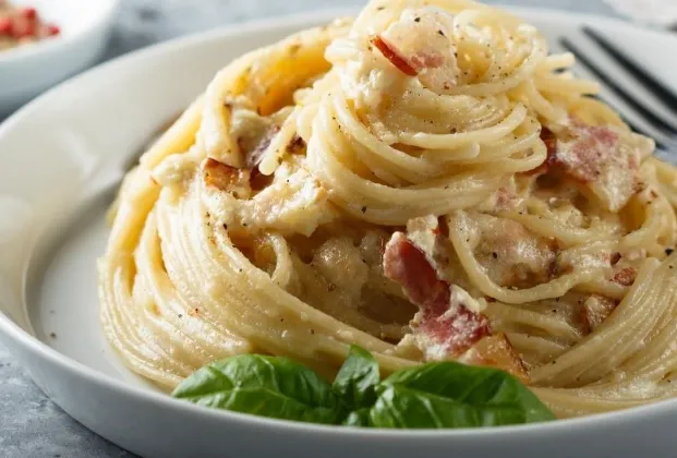 Chicken and mushroom pasta
