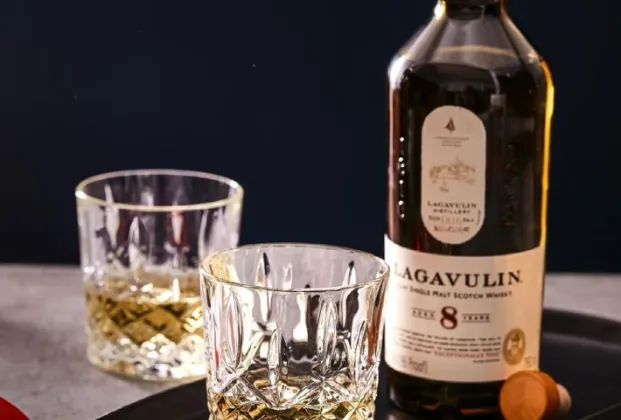 Lagavulin 8 Year Old