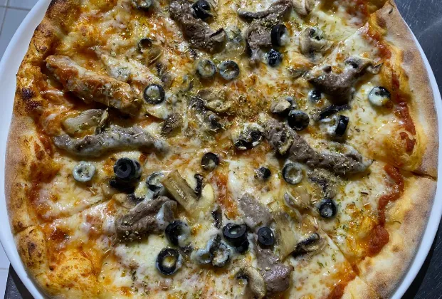 Beef Tenderloin Pizza