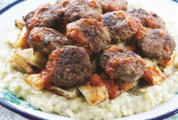 Köfte with Beğendi