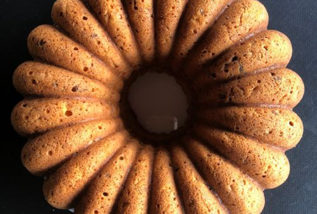 Carrot Cake with Nuts (2 Slices)