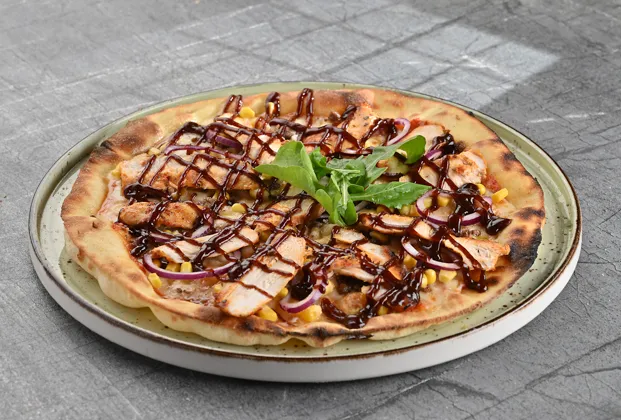 BBQ chicken pizza