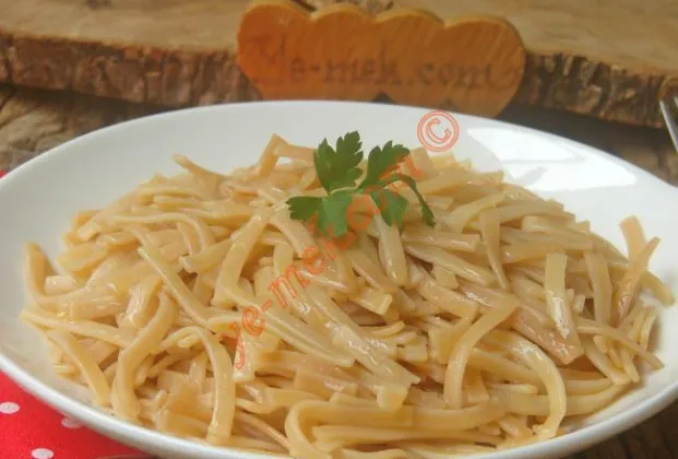 Erişte pilaf