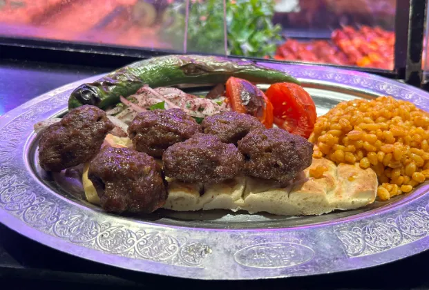 Grilled köfte