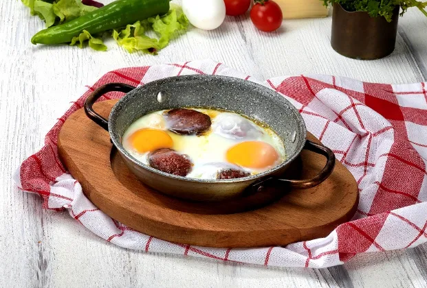Sucuk Fried Egg