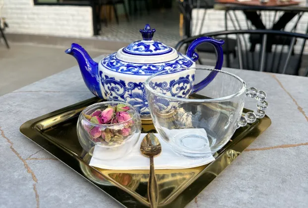 Rose tea