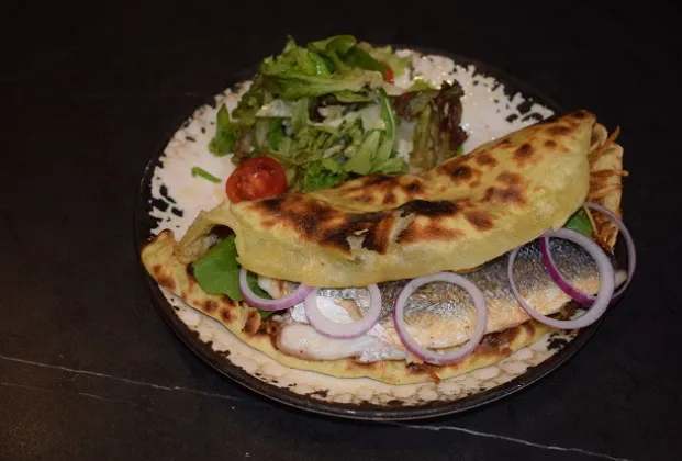Grilled sea bass panzerotti