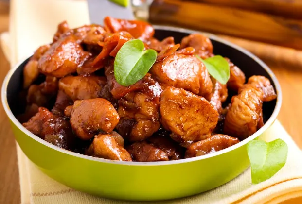 Soy sauce chicken with mashed potatoes and seasonal vegetables